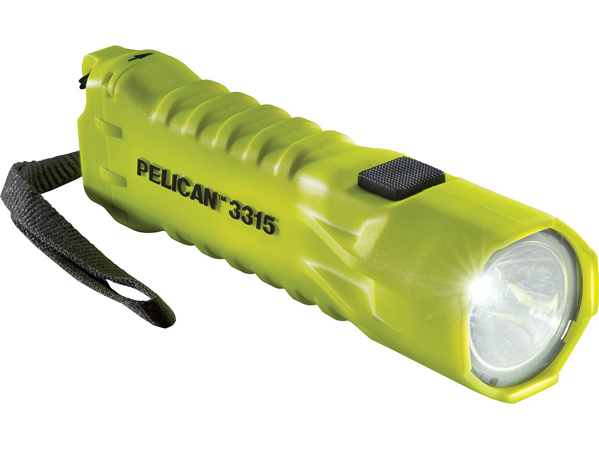 Pelican 3315 LED Flashlight With 3 AA Battery Model LED3315