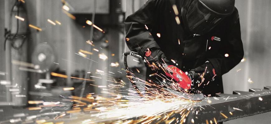 Someone Using Grinding Disk Grinding Disc | Aik Chin Hin