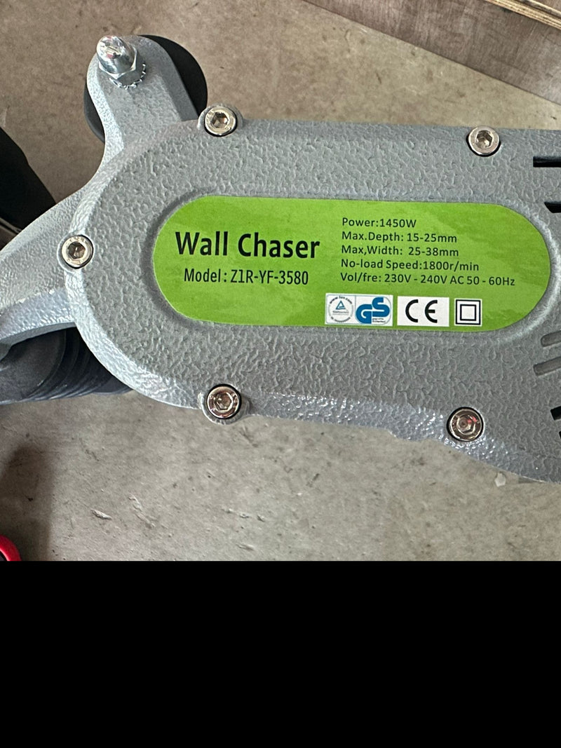 Aiko Wall Chaser 220V 50HZ Comes With 1 Pc 25mm Blade | Model : Z1R-YF-3580