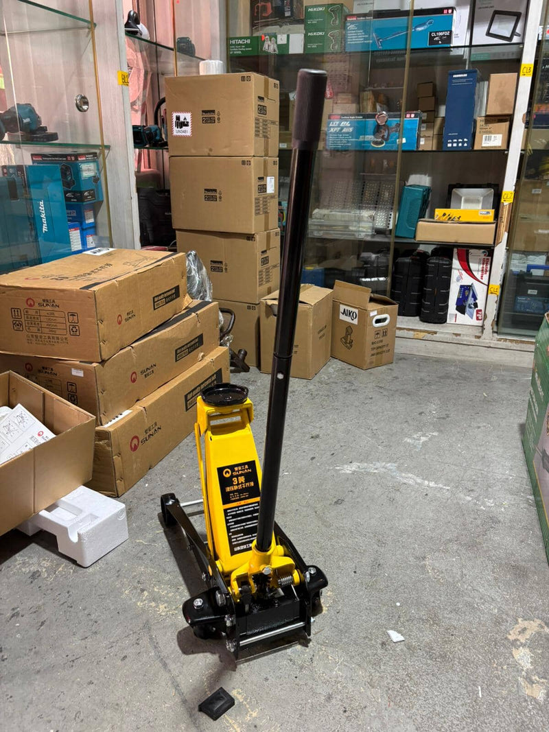 Aiko 3 Ton 130-490mm Floor Jack | Model: FJ-3T Floor Jack Aikchinhin 
