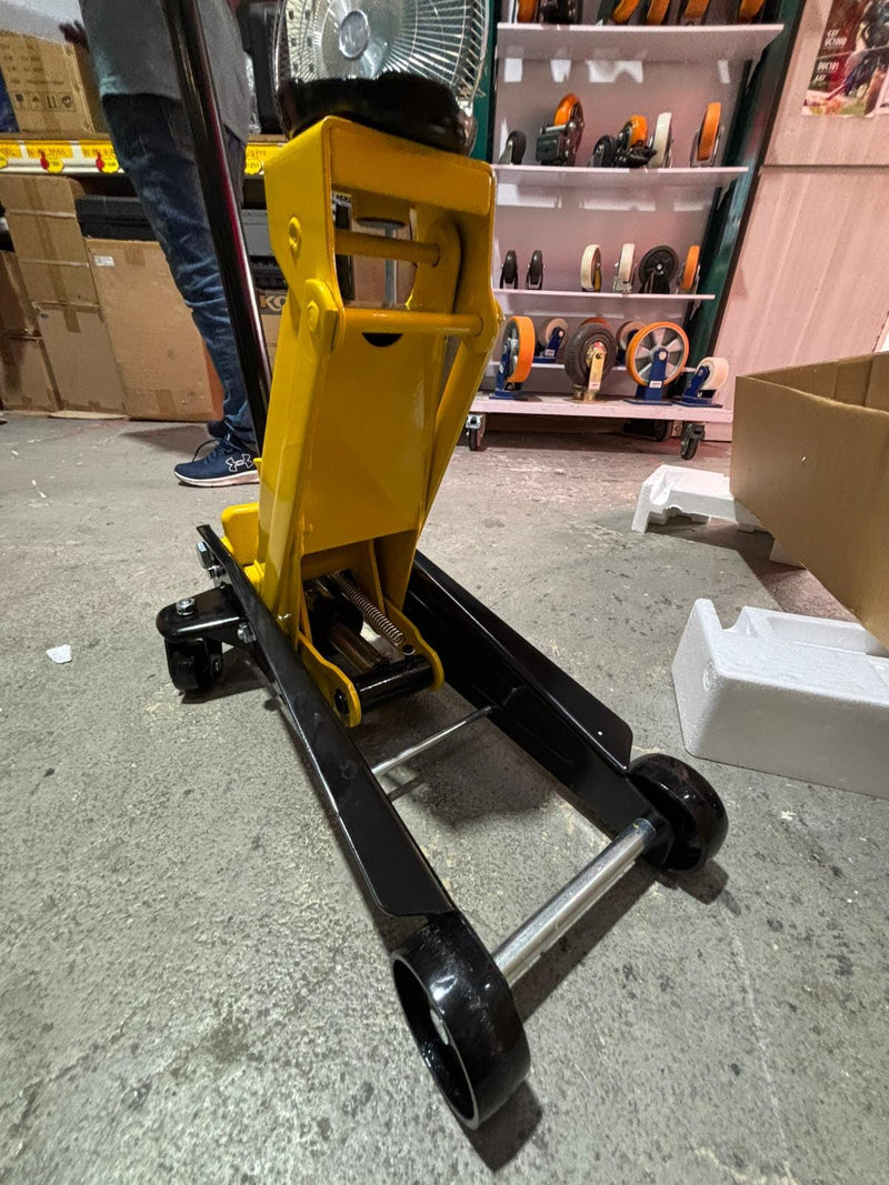 Aiko 3 Ton 130-490mm Floor Jack | Model: FJ-3T Floor Jack Aikchinhin 