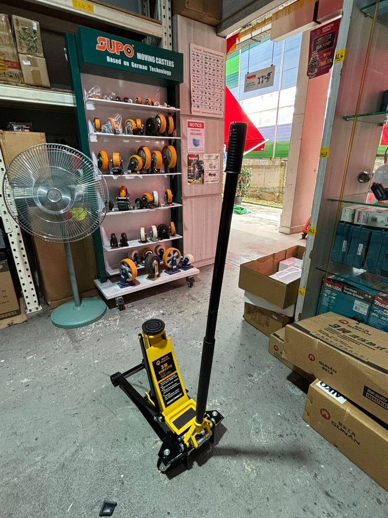 Aiko 3 Ton 73-495mm Low Profile Floor Jack | Model: FJ-3T-L Floor Jack Aikchinhin 