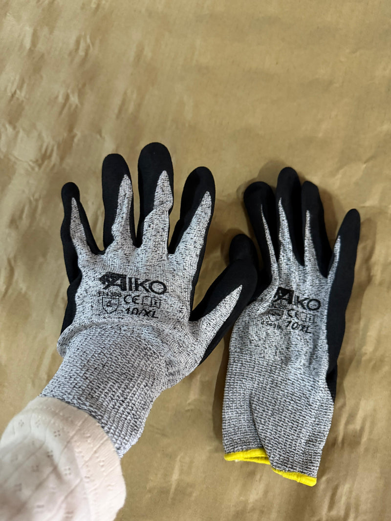Aiko Anticut Glove (4543) Black Size 10 (Level 5) Rough | Model: GLOVE-AM4543B-R-AK Anticut Glove Aiko 
