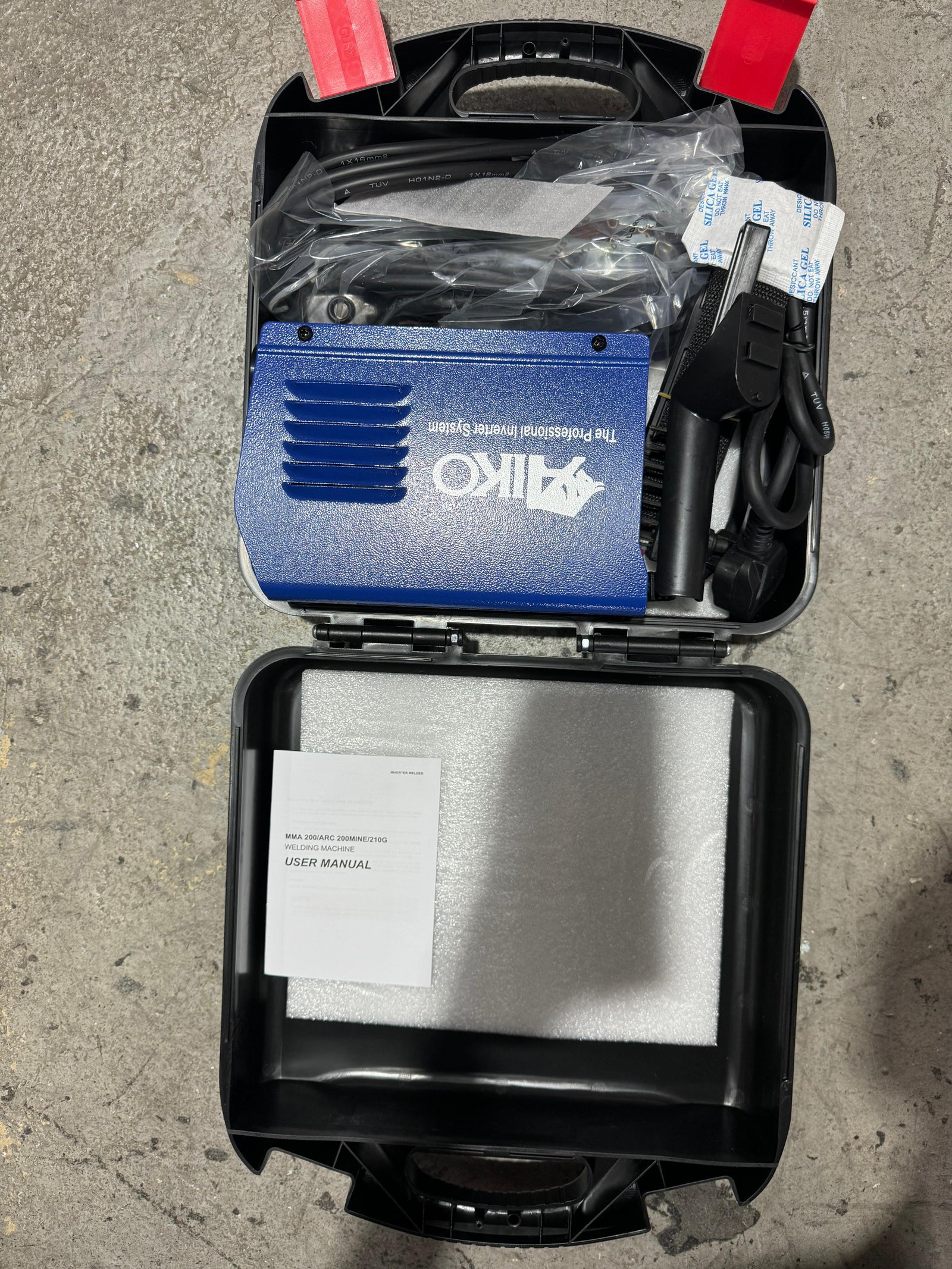 Aiko ARC210G Welding Machine 230V C/W Assy With Box | Model : W-ARC210