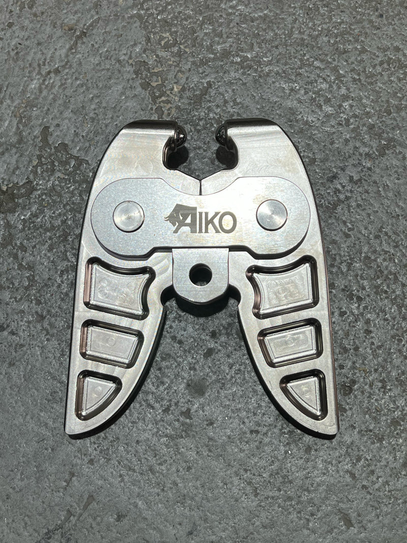 Aiko Battery Stainless Steel Pipe Clamp Tool (2-1/2"-4") C/W Ring Jaw 67,76.1,108mm | Model: EB-60100-HK Pipe Clamp Aiko 