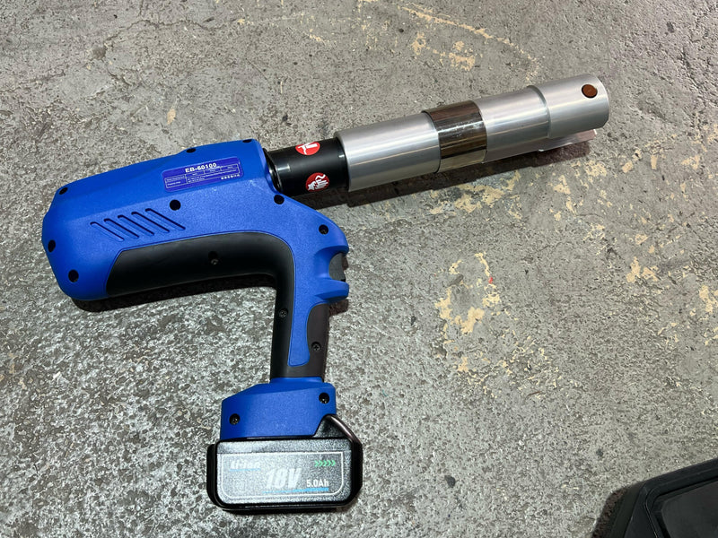 Aiko Battery Stainless Steel Pipe Clamp Tool (2-1/2"-4") C/W Ring Jaw 67,76.1,108mm | Model: EB-60100-HK Pipe Clamp Aiko 
