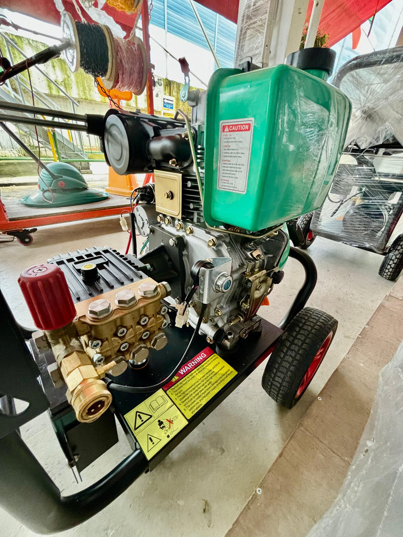 Aiko Diesel Engine 250Bar 10HP High Pressure Washer Pump C/W 10m Pressure Hose & Gun (Electric Start) | Model : HPW-EI-3600DF High Pressure Pump Aiko 