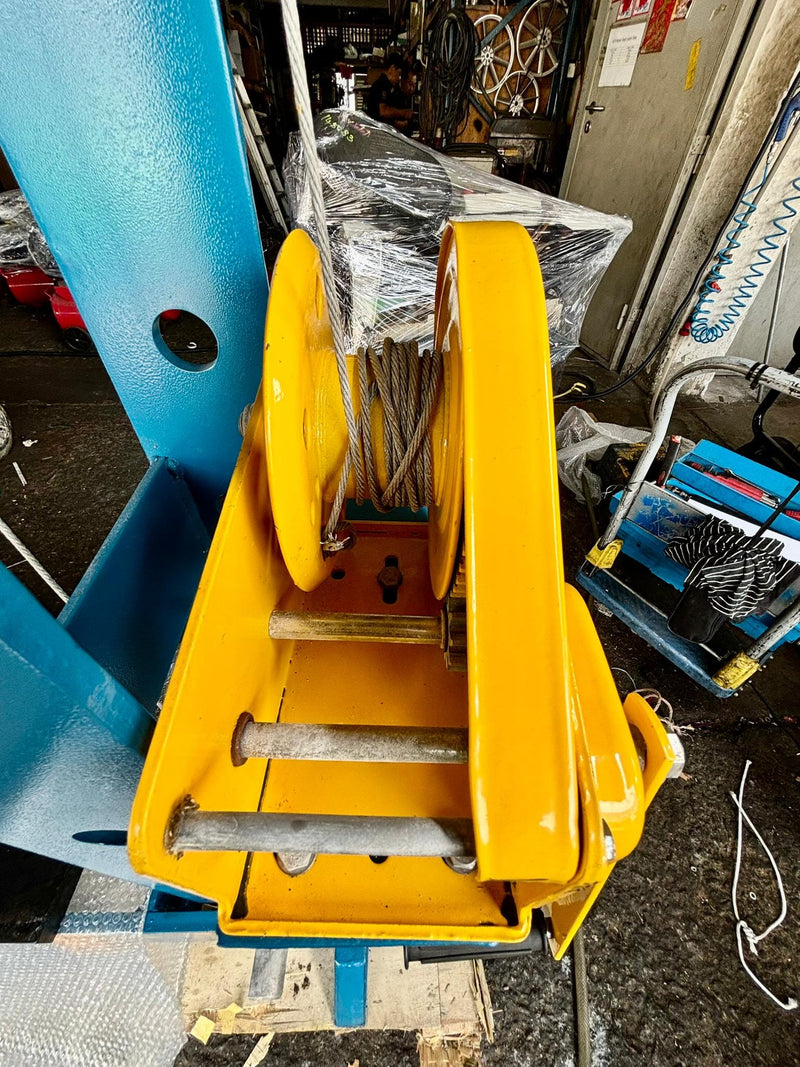 Aiko DYYL-50H 380V 50 Tons Electric Hydraulic Shop Press With Hand Winch Lifter | Model : DYYL-50H-3-YM Shop Press Aiko 