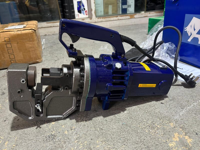Aiko Electric Hydraulic Puncher MHP-25 | Model: MHP-32-HK Electric Hydraulic Puncher Aiko 