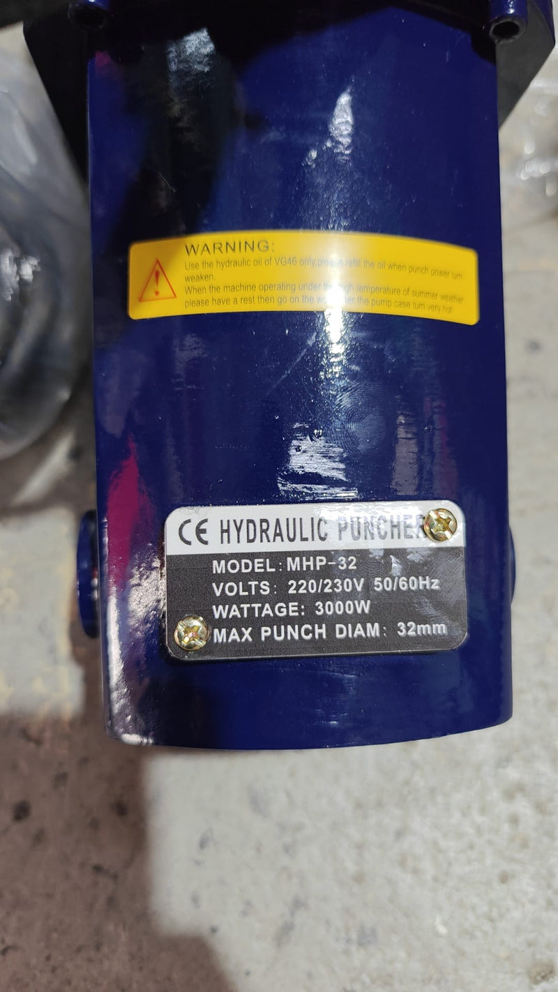 Aiko Electric Hydraulic Puncher MHP-32 (17,26,32MM) | Model: MHP-32-HK Electric Hydraulic Puncher Aiko 