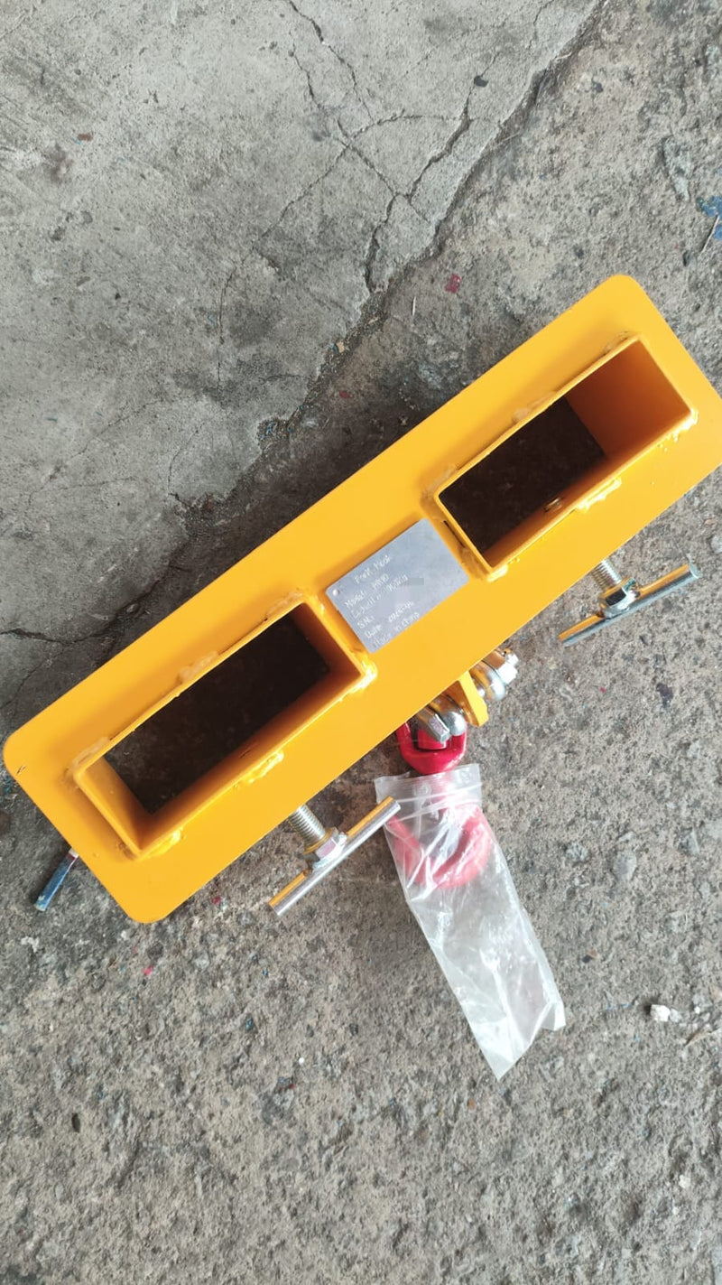 Aiko Fork Lifting Hook Attachment 1000KG | Model : PT-MK10 Fork Lifting Hook Aiko 