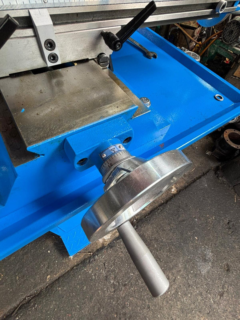 Aiko Mini Milling Machine TX-20 | Model : TX-20 Milling Machine Aiko 