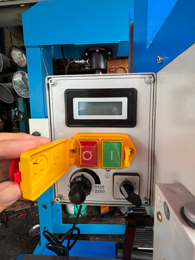 Aiko Mini Milling Machine TX-20 | Model : TX-20 Milling Machine Aiko 