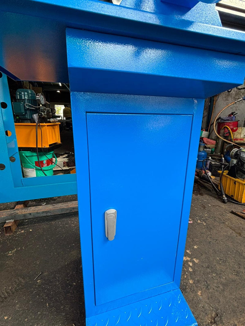 Aiko Mini Milling Machine TX-20 | Model : TX-20 Milling Machine Aiko 