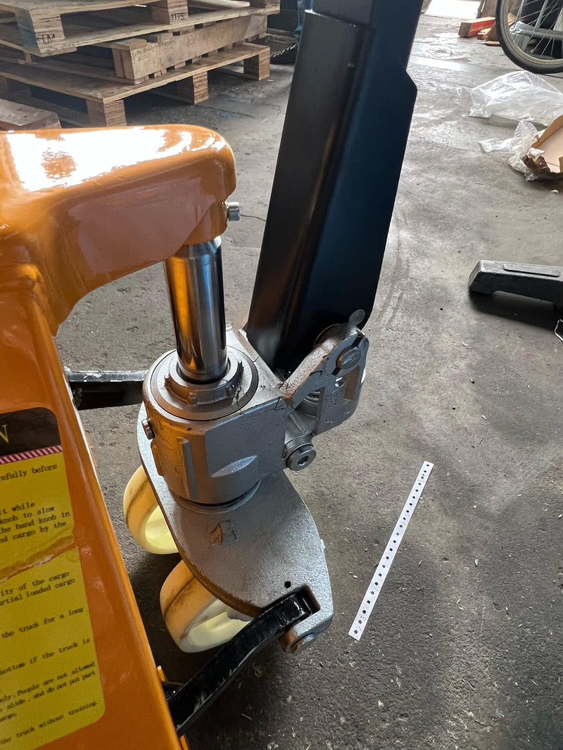 Aiko Pallet Truck 3T 550*1150*85mm Single Nylon