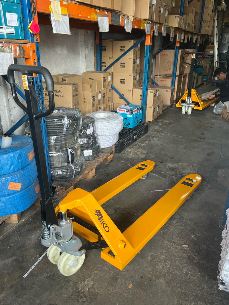 Aiko Pallet Truck 3T 685*1220*85mm Single Nylon