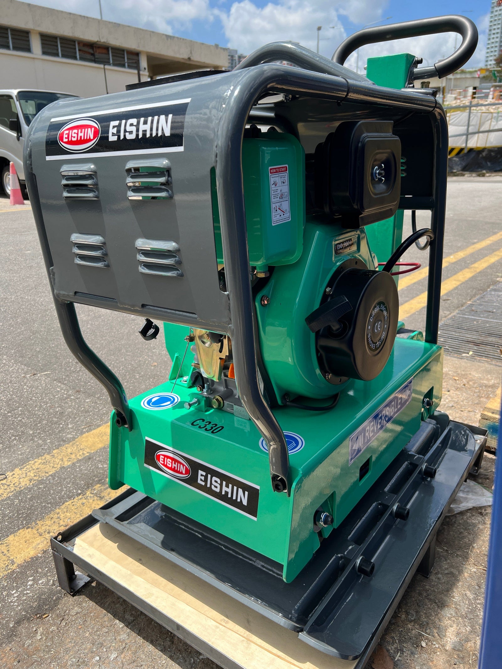 Aiko Plate Compactor T-330B (Manual) Come With 186FA Engine | T-330B+1