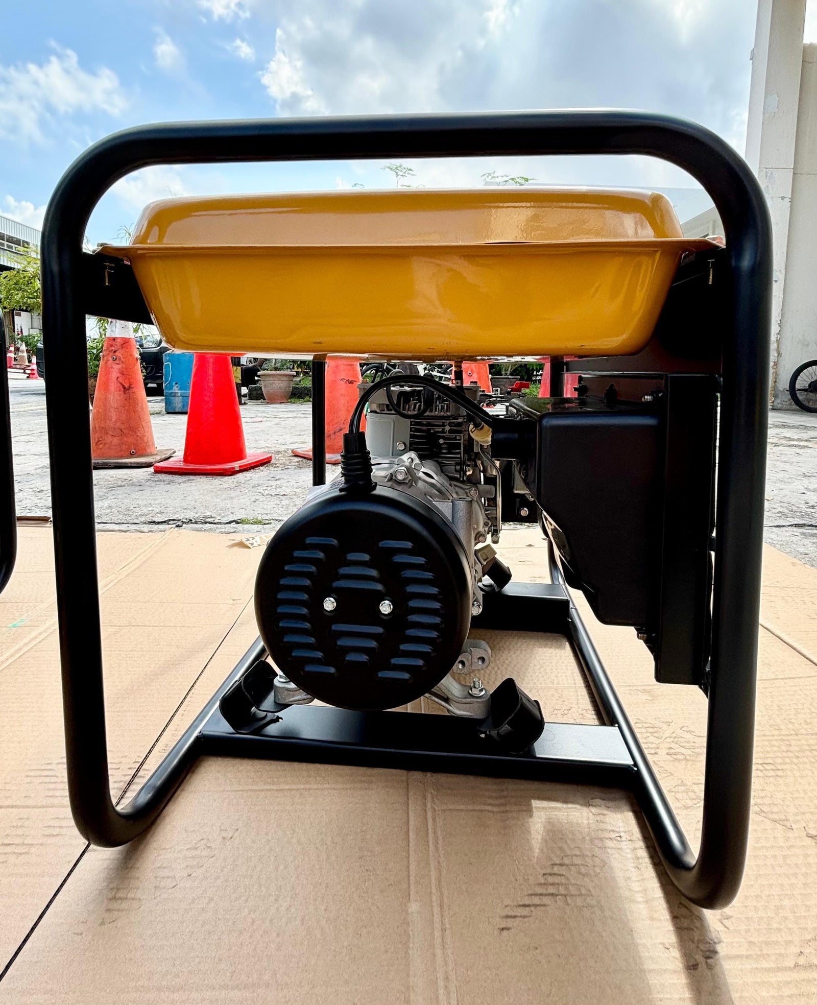 Aiko Robin Petrol Generator 2.0KW 240V 50HZ C/W EY20 Engine | Model