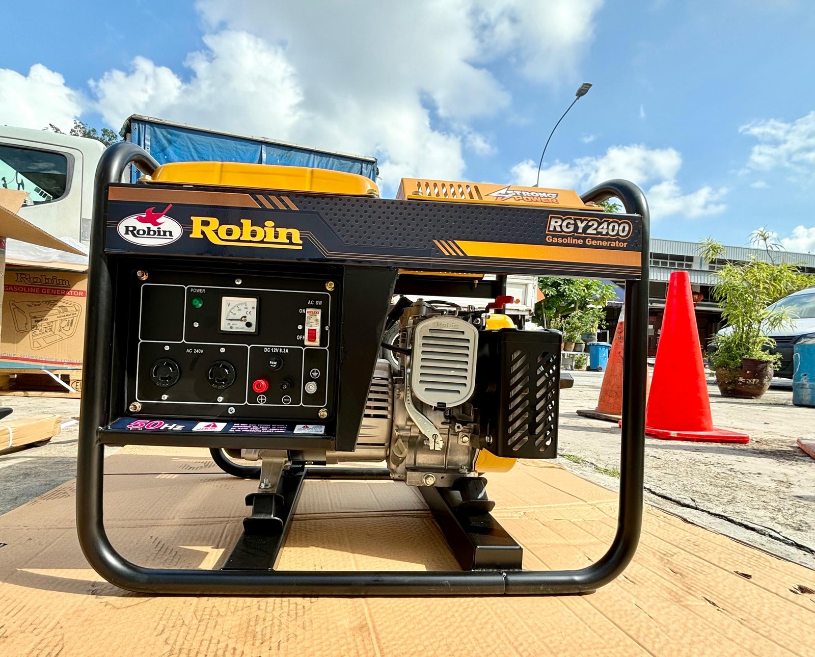 Aiko Robin Petrol Generator 2.0KW 240V 50HZ C/W EY20 Engine | Model