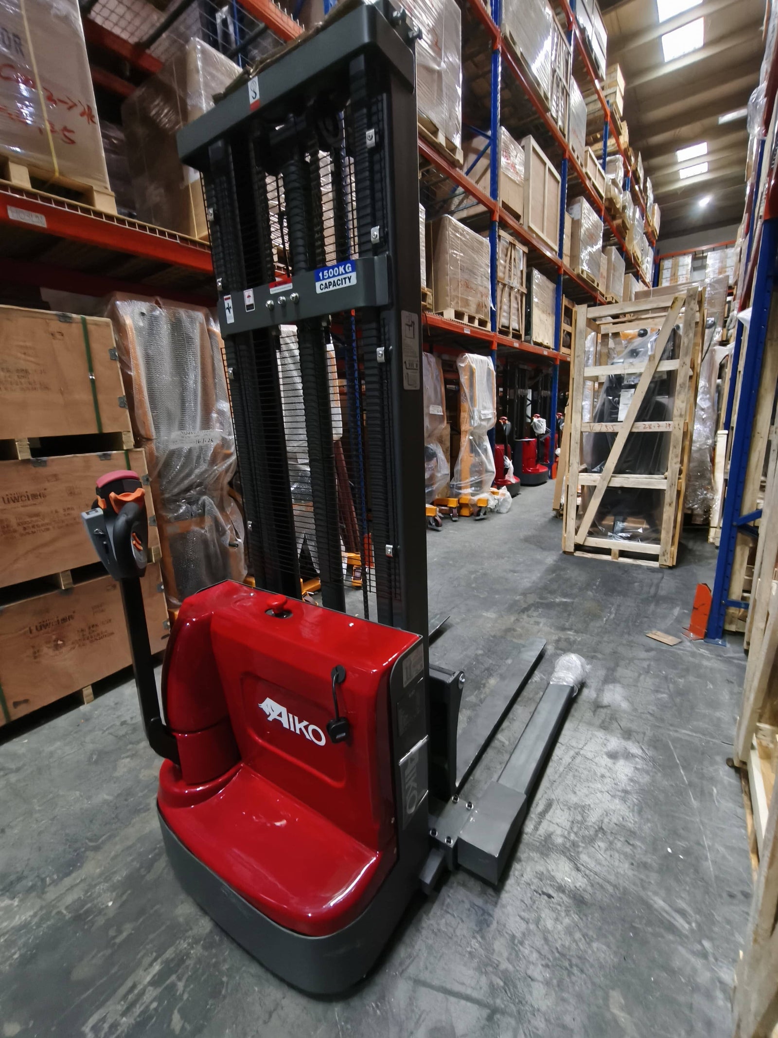 Aiko Self-Propelled Electric Adjustable Wide Leg Stacker (CDD1530) for