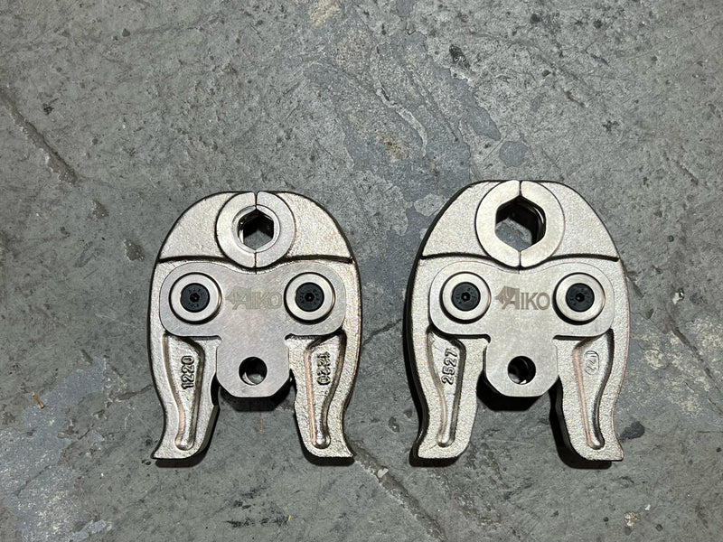 Aiko Stainless Steel Battery 18V Pipe Clamper C/W Jaw M Type 15/22/28 360° Degree Turn | Model: GES-1632+JAW Pipe Clamper Aiko 