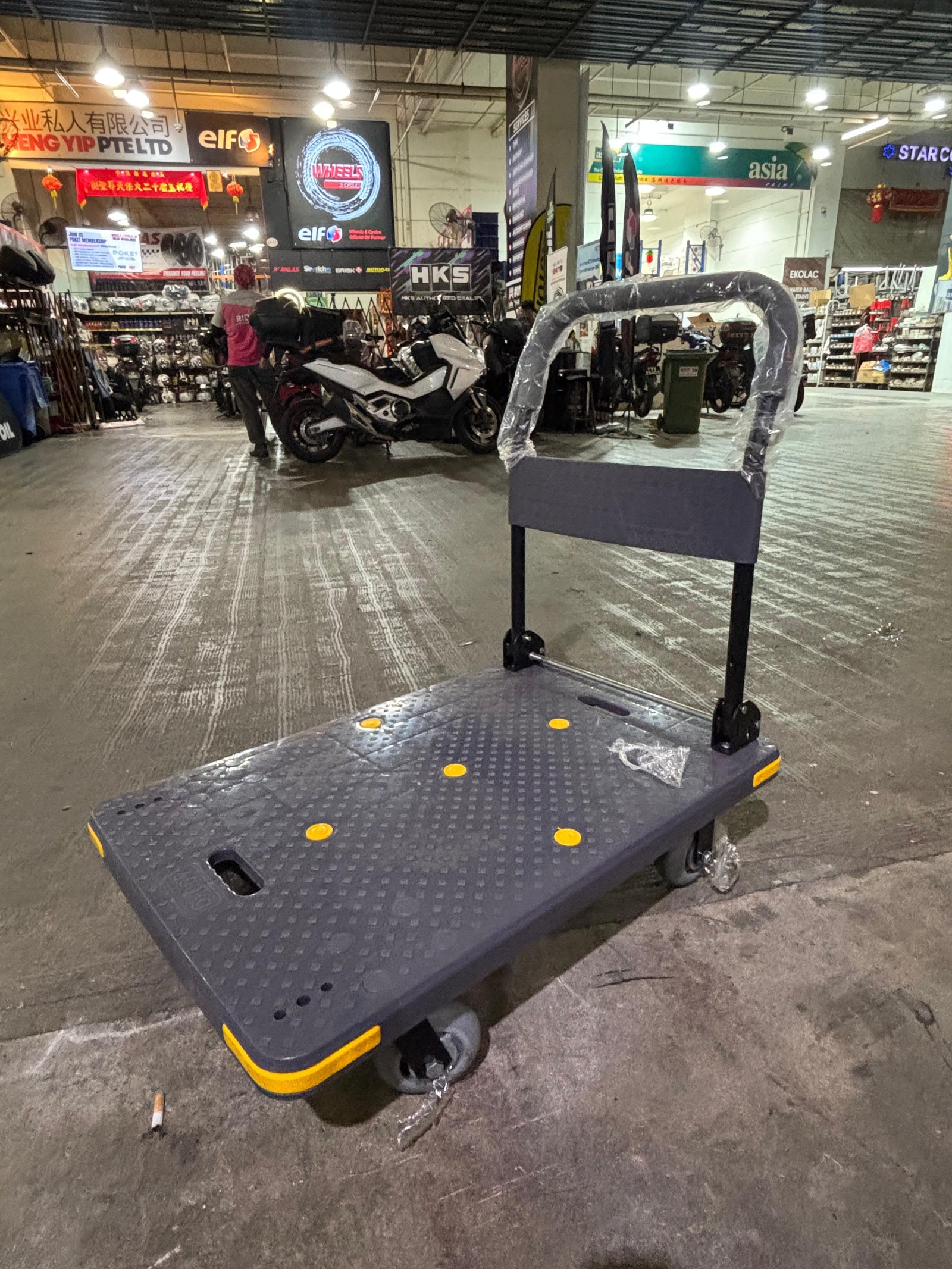 Aiko Super Heavy Duty PVC Trolley 500kg (Grey) #2859980 with Steel Sup