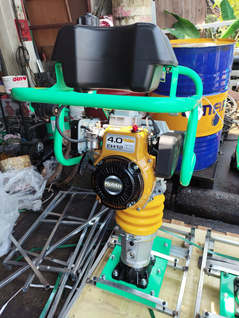 Eh12 Engine Aiko Tamping Rammer with Robin Engine EH12 | Model : TRM-HCD75-EH12
