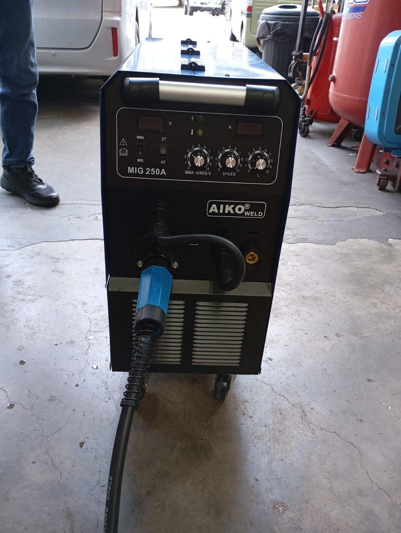 Aiko Welding Machine IGBT MIG250A C/W MIG AK15 4m & 3m Welding Cable | Model : W-MY-MIG250A MIG Welding Machine Aiko 