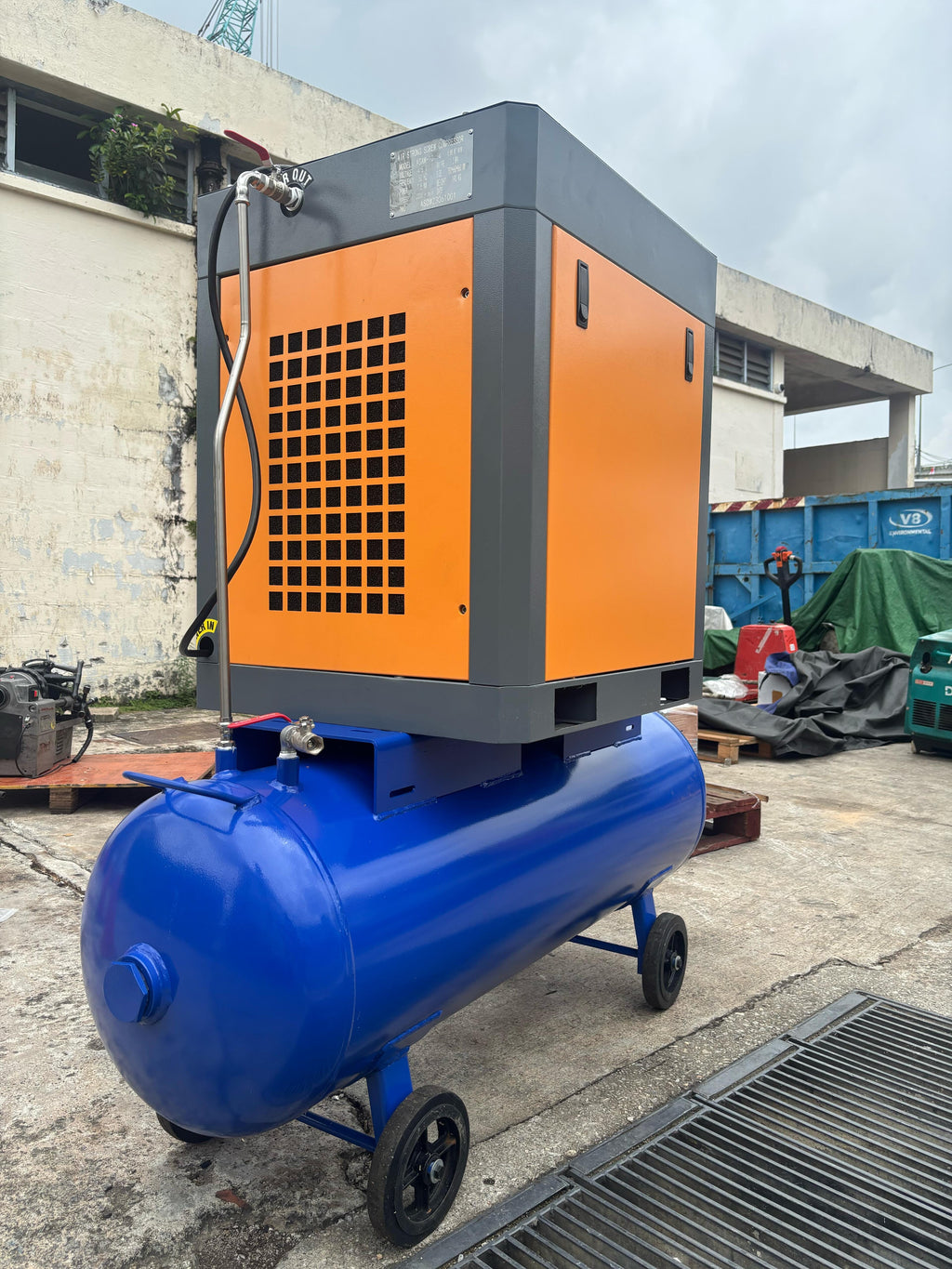 Strong Back Compressor Airstrong 10HP 10Bar 415V Screw Compressor C/W 250L Tank #ASAMT10A | M
