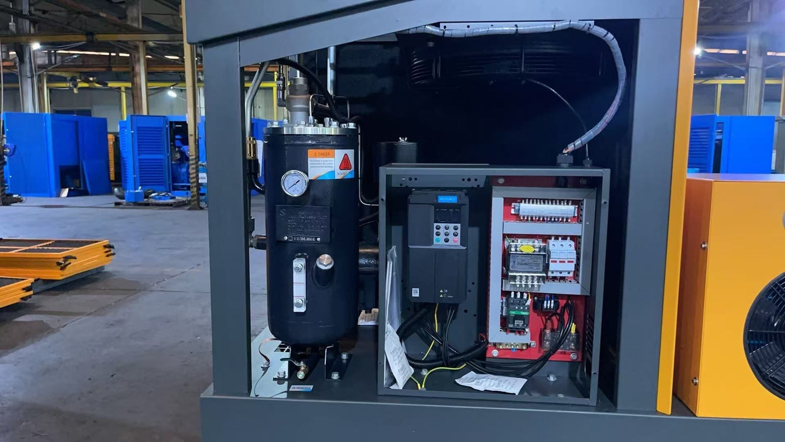 Airstrong 20HP 10 BAR VSD Screw Compressor 3 In 1 with Tank & Air Drye