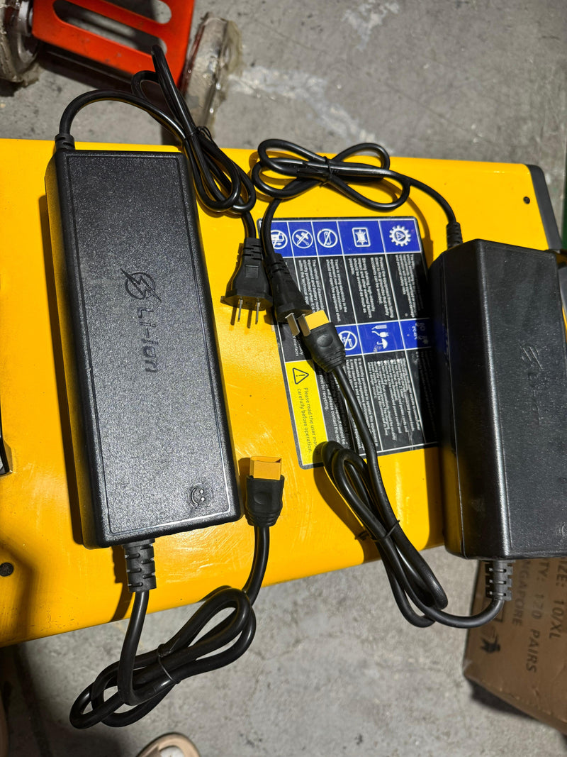 Airstrong 230 Volts Power Bank Supply | Model: ZKPS-230V Power Supply Airstrong 