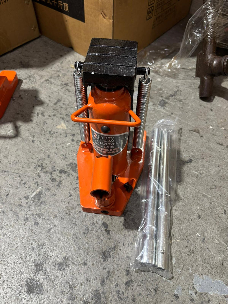 Hydraulic Toe Jack | Model: JACK-MHC- Hydraulic Toe Jack Aiko 