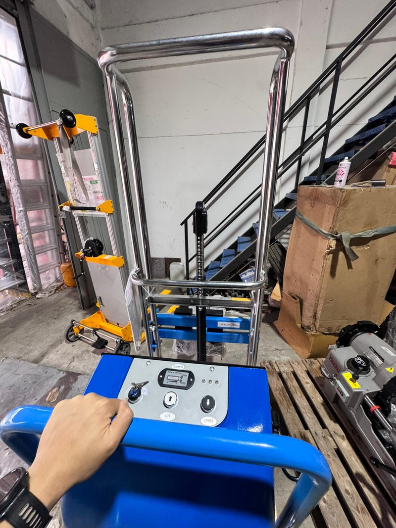 Light Duty Counter Balance Stacker | Model: EZ2515 Stacker Aik Chin Hin 