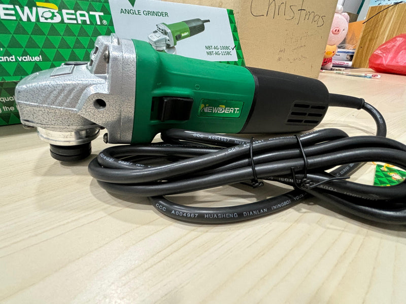 NEWBEAT 4" ANGLE GRINDER 1000W (SIDE SWITCH) | Model : NBT-AG-100BC NEWBEAT 