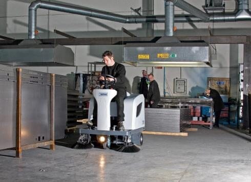 Nilfisk SR1101B Compact Ride-on Battery Operated Sweepers | Model: SR1101B Ride On Sweeper Nilfisk 
