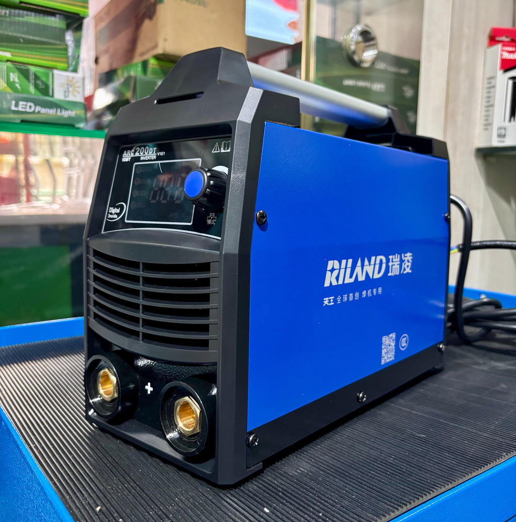 Welding Set Riland Riland ARC200DT 220V Welding Set c/w 3m Ground and Welding Cable | Mod