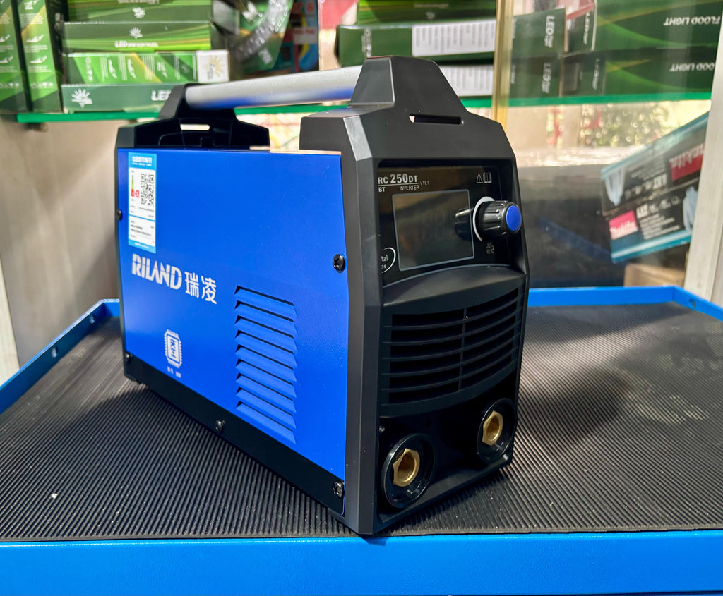 Welding Set Riland Riland ARC250DT 220V Welding Set c/w 3m Ground and Welding Cable | Mod