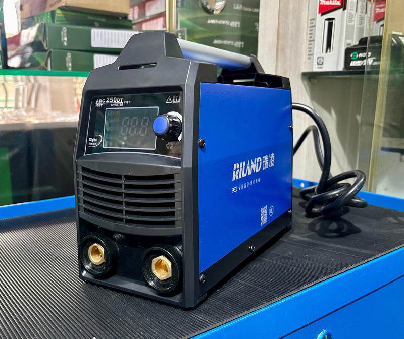 Riland ARC250DT 220V Welding Set c/w 3m Ground and Welding Cable | Model : W-ARC250DT-R ARC Welding Machine Riland 