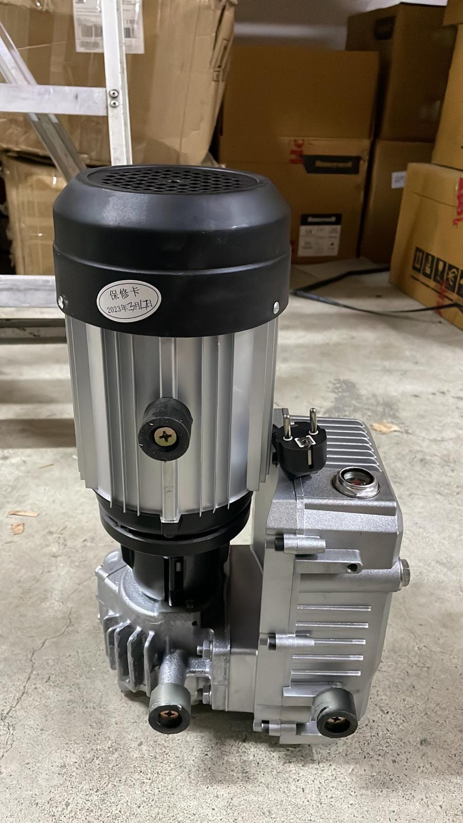 XD020 Oil Lubricated 750w 240v 50hz SingleStage Rotary Vacuum Pump