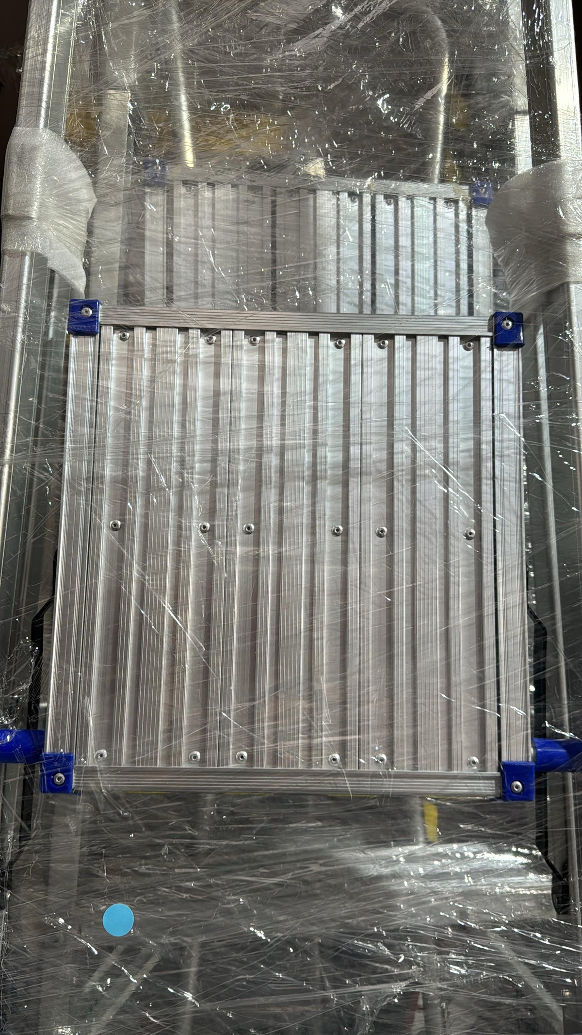 XG Aluminium Platform Ladder | Model: L-XG352EA
