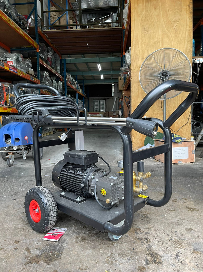 Aiko 240V Contractor Frame High Pressure Cleaner Come With 20m Hose + Wire plug (Washer) | Model : HPW-BNC301-2.2S4 Pressure Washer Aiko 