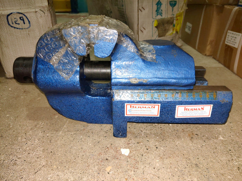 AIKO Bench Vise Fixed Base 100MM | Model: VISE-HE-101100 AIKO 