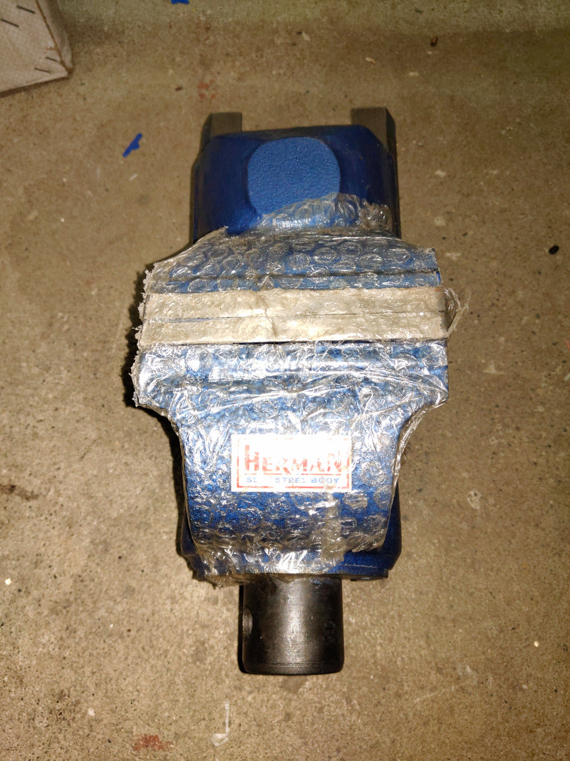 AIKO Bench Vise Fixed Base 100MM | Model: VISE-HE-101100 AIKO 