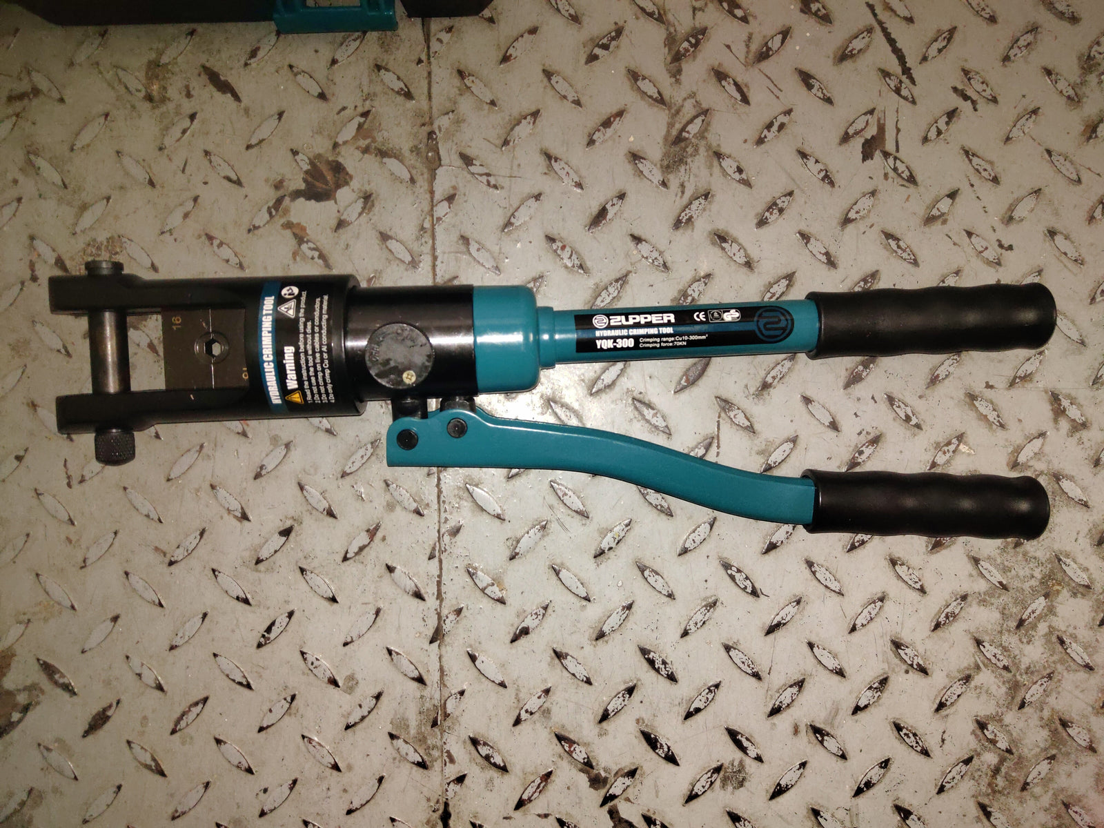 Aiko Hydraulic Crimping Tool Model ZUPPERYQK300