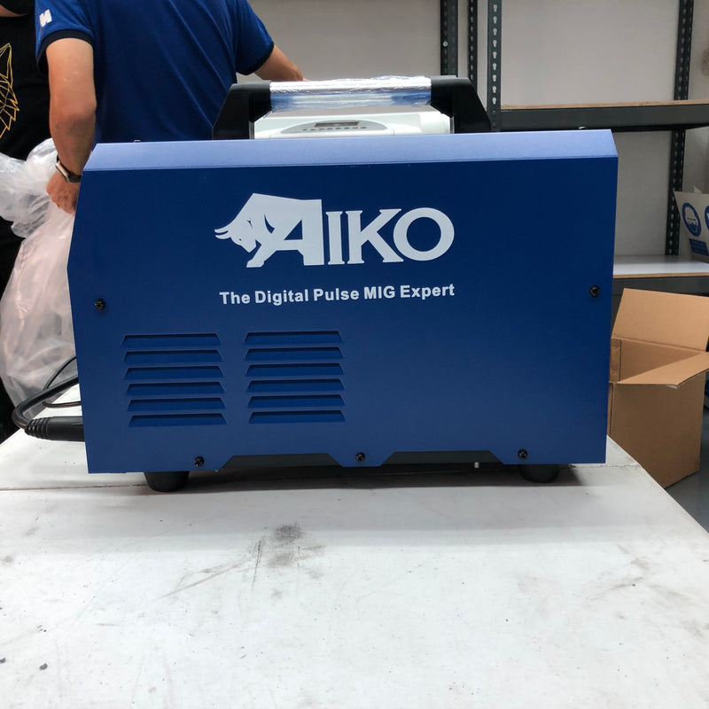 Aiko Plasma Machine Cut 40 C/W Air Compressor, 5M P31 & 1.5M Earth Cable | Model : W-CUT40-AC Plasma Cutting Machine Aiko 