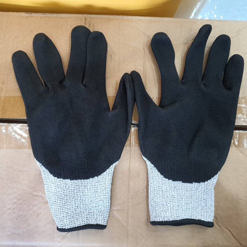 Am/Aiko Anti Cut Glove (4543) black size 10 (level 5) rougth | Model : GLOVE-AM4543B-R Glove Aiko 