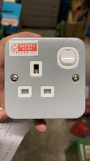 BRITZ 1X13A Metal Socket (Single) | Model : SKT-NM113 Industrial Socket Neiken/Britz 