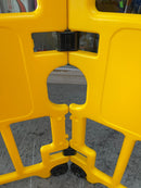 Example : This is the clip and dock