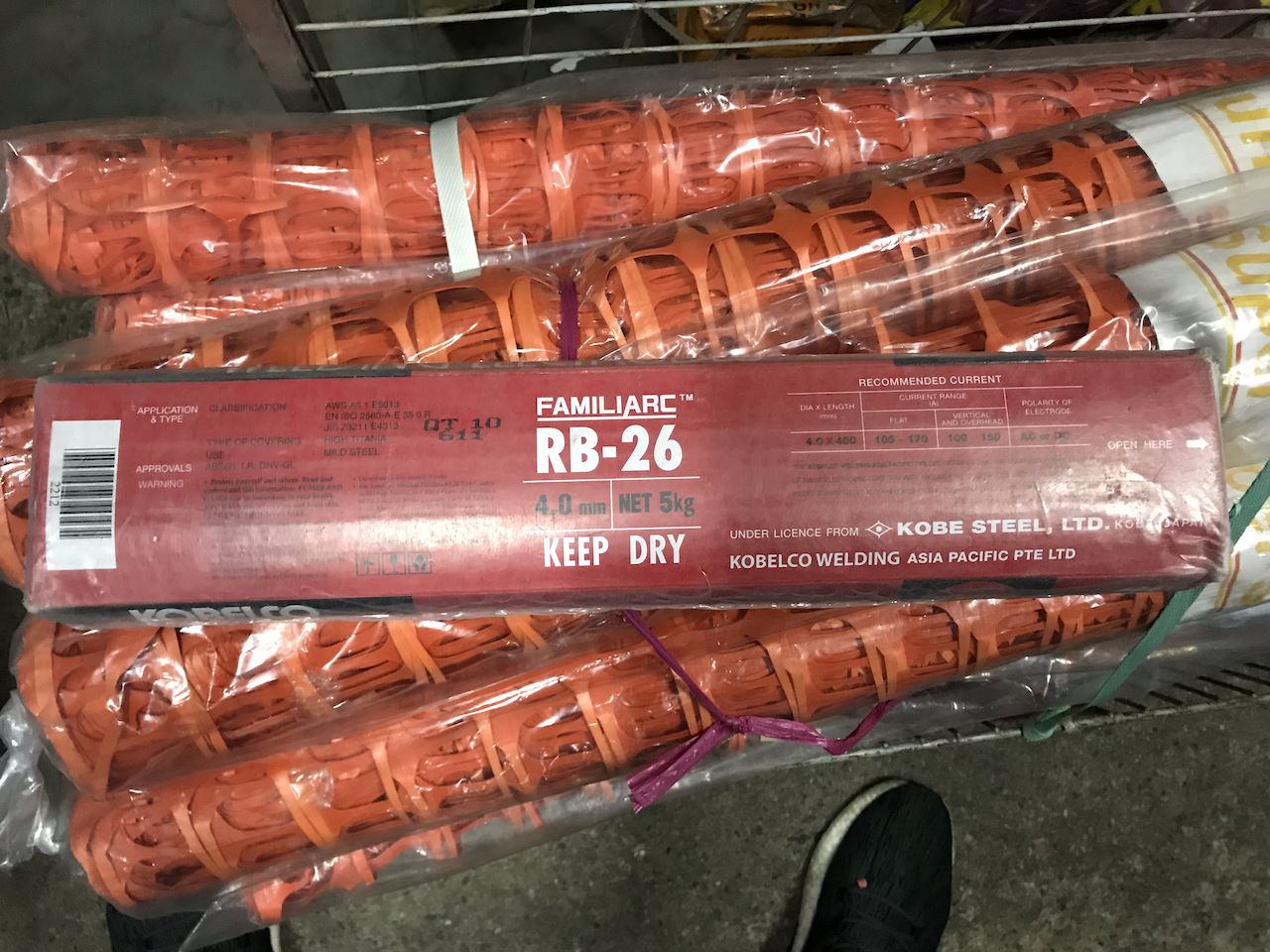 Kobelco RB26 Welding Electrodes (rod) Model RB26 Sizes 2.6MM o