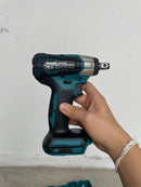 Makita 4" 40V Cordless Brushless Angle Grinder GA021GM201 Come With 4.0Ah battery and Charger | Model : M-GA021GM201 Cordless Angle Grinder MAKITA 